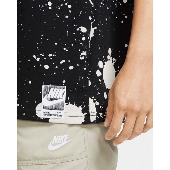 Urban Outfitters x Nike Sportswear DIY Splatter Tee - Picture 9 of 10